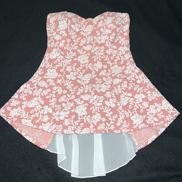 White and Pink Floral Top - Picture 10 of 14